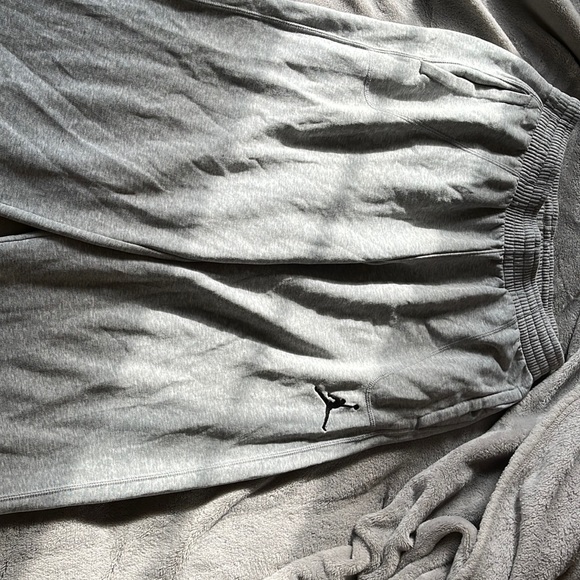 Jordan sweatpants - Picture 1 of 2